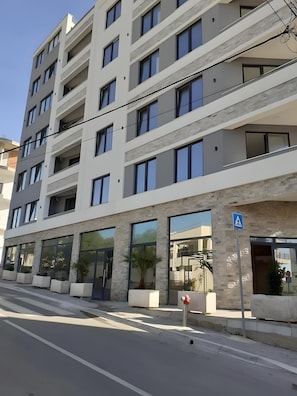 Front of property - BOSFOR HOTEL (Bar)