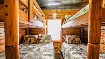 2 slaapkamers, een bureau, gratis wifi, beddengoed