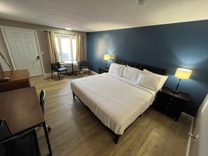 Superior Room, 1 King Bed