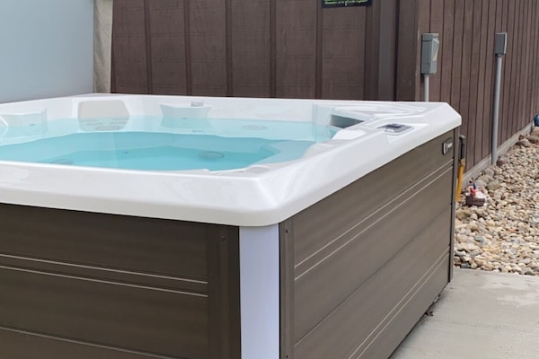 Baignoire à remous extérieure