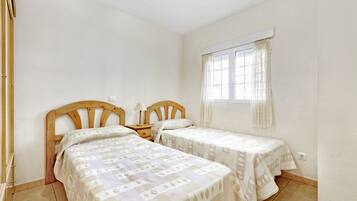 1 chambre, Wi-Fi gratuit, draps fournis