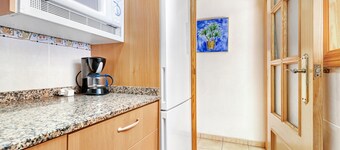 Apartment 'Cullera Te Espera' with Sea View, Private Terrace and Wi-Fi