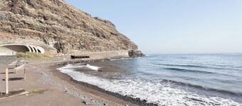 Holiday Home 'Timijiraque' with Sea View