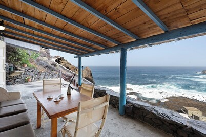 Holiday Home 'Casa Cueva El Pozo' with Sea View, Private Terrace and Private Garden