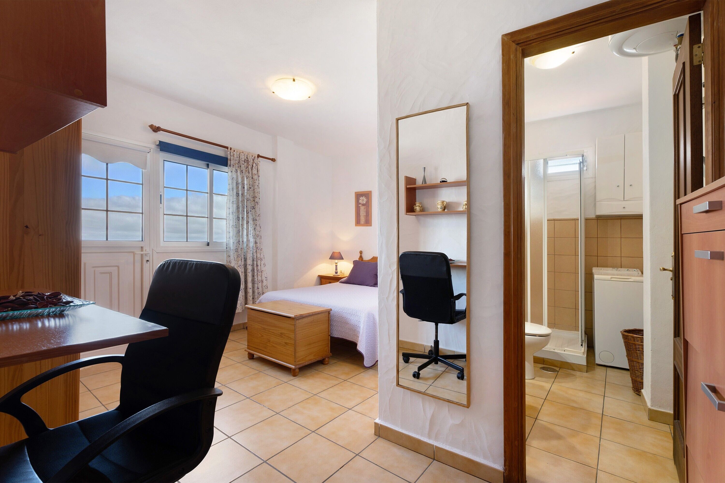 1 bedroom, iron/ironing board, free WiFi, bed sheets