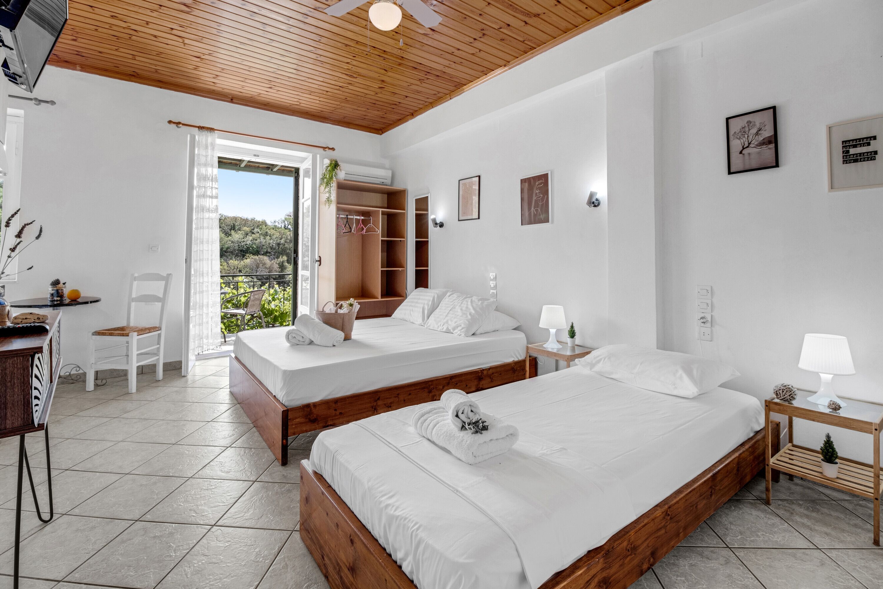 Free WiFi, bed sheets