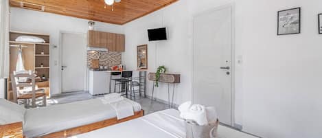 Free WiFi, bed sheets