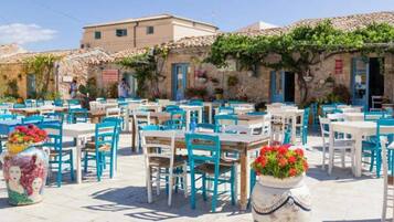 Ristorazione all'aperto