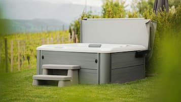 Idromassaggio all'aperto