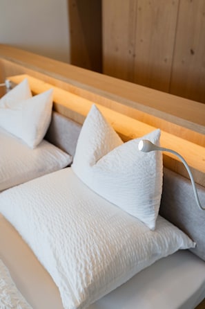 2 quartos, Wi-Fi de cortesia, roupa de cama