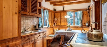Appartement "Manuelas Hofschank" avec vue sur les montagnes, terrasse privée et Wi-Fi