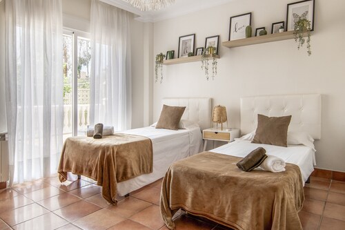 Villa 'Can Pedra Junto A Playa Den Bossa' with Sea View, Wi-Fi and Air Conditioning