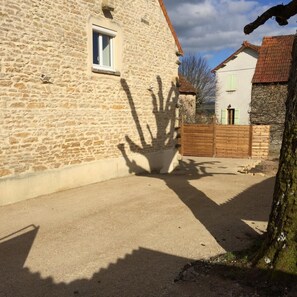 Property grounds - L'etape de la Croisée (SAINT MARTIN LA PATROUILLE)