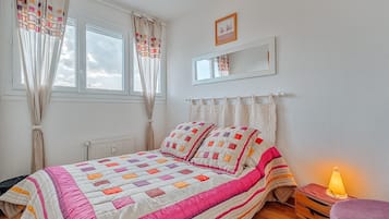 2 chambres, Wi-Fi gratuit, draps fournis