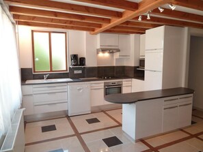 Microwave, oven, dishwasher