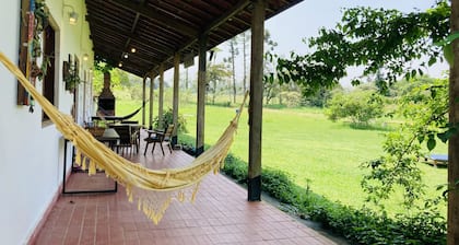 Casa de Fazenda na Ecovila Sustentar, a 38km de Sp