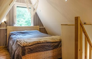 1 室のベッドルーム、旅行用ベビーベッド、WiFi (無料)、ベッドシーツ