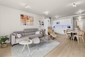 TV - Casahost Arrecife Boutique (Arrecife)