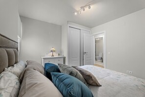 2 Schlafzimmer, Bügeleisen/Bügelbrett, kostenloses WLAN, Bettwäsche