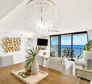 Living area - NEW Oceanfront! Direct beach access, 9th floor 30A Seagrove, 1 mile to Seaside! (Santa Rosa Beach)