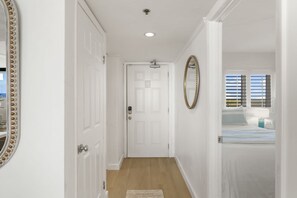 2 soverom, strykejern/-brett, wi-fi (inkludert) og sengetøy