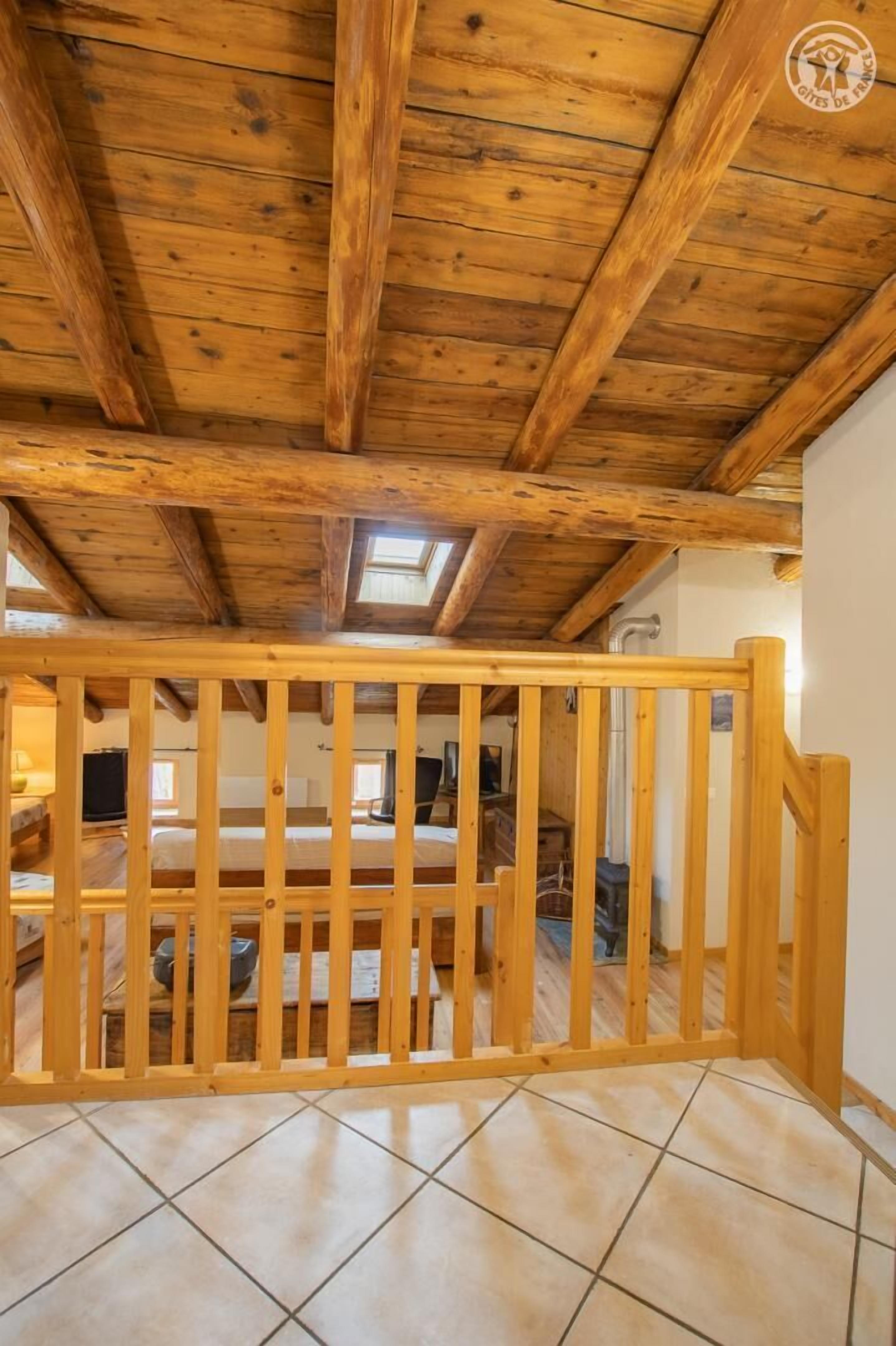 4 chambres, fer et planche à repasser, lit parapluie, Wi-Fi gratuit