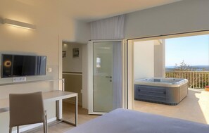 3 soverom, reiseseng for barn, wi-fi (inkludert) og sengetøy