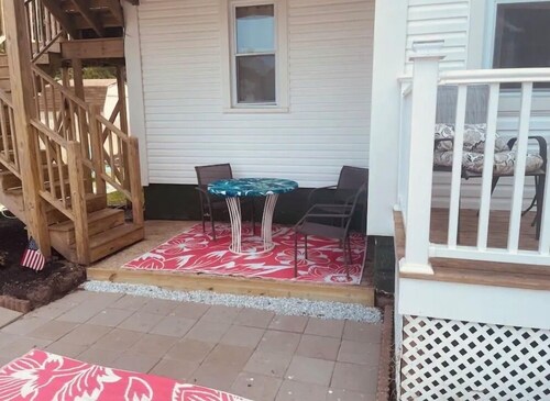Sunset State of Mind 2 bedroom House Near Cape May