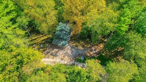 Aerial view - Tumbleweed: Pet friendly cabin in Hocking Hills (South Bloomingville)