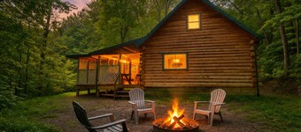 Margaritaville: Pet friendly cabin for 4 w/hot tub + tiki bar in Hocking Hills