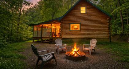 Margaritaville: Pet friendly cabin for 4 w/hot tub + tiki bar in Hocking Hills