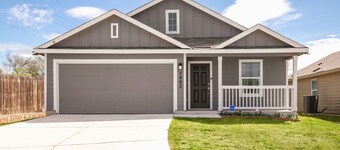Graduation 4BR • 8 Min Lackland BMT • Game Room • Family-Friendly • SeaWorld