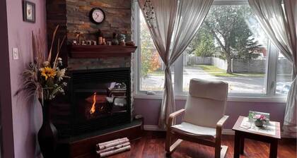 main level in prestigious area