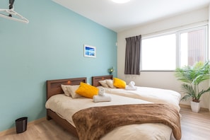 2 عدّة غرف نوم وستائر تعتيم ومكواة/لوح كي وواي فاي مجانًا