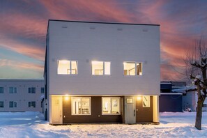 Exterior - FuranoSky White (Furano)