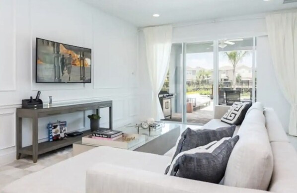 スマートテレビ、卓球台