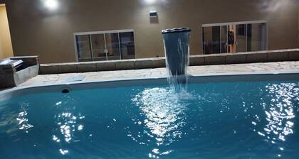 Casa com Piscina Para Eventos