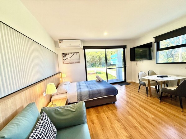 Wifi gratis y ropa de cama