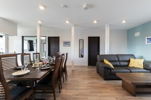 Living area - FuranoSky Blue (Furano)