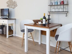 Luokittelematon kuva, 3 kautta 23, painike