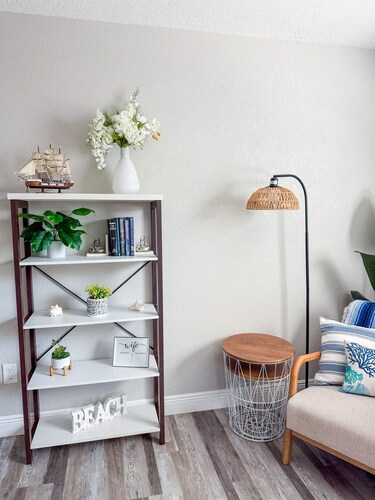 Charming Cottage in Dunedin close to beaches