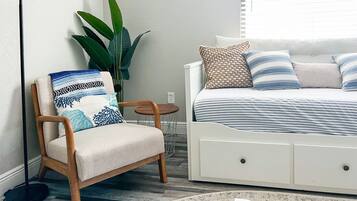 1 bedroom, iron/ironing board, free WiFi, bed sheets