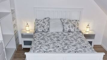 2 chambres, fer et planche Ă repasser, Wi-Fi gratuit, draps fournis