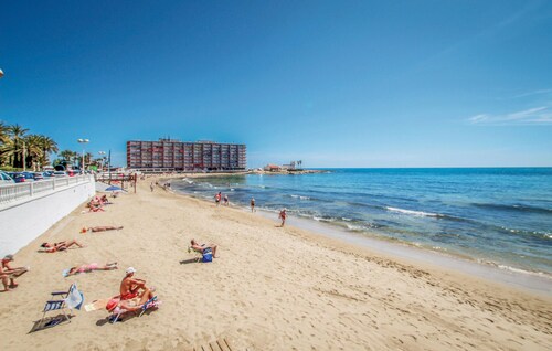 Awesome apartment in Torrevieja