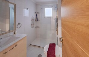 Dusj og hårføner