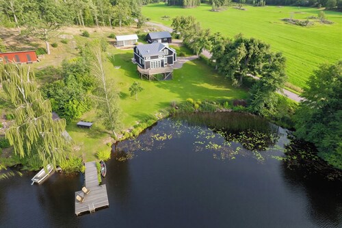 Schönes Haus mit Privatem Zugang zum See Hjorten Zwischen Vimmerby und Västervik