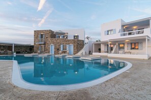Pool - BLU 2 Pool front traditional studio with excellent sea view ΜΑΓ 1304295 (Milos)