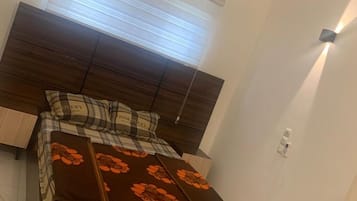 2 bedrooms