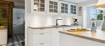 "Elvira" - 300m from the sea by Interhome