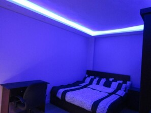 3 Schlafzimmer, Bügeleisen/Bügelbrett, WLAN, Bettwäsche
